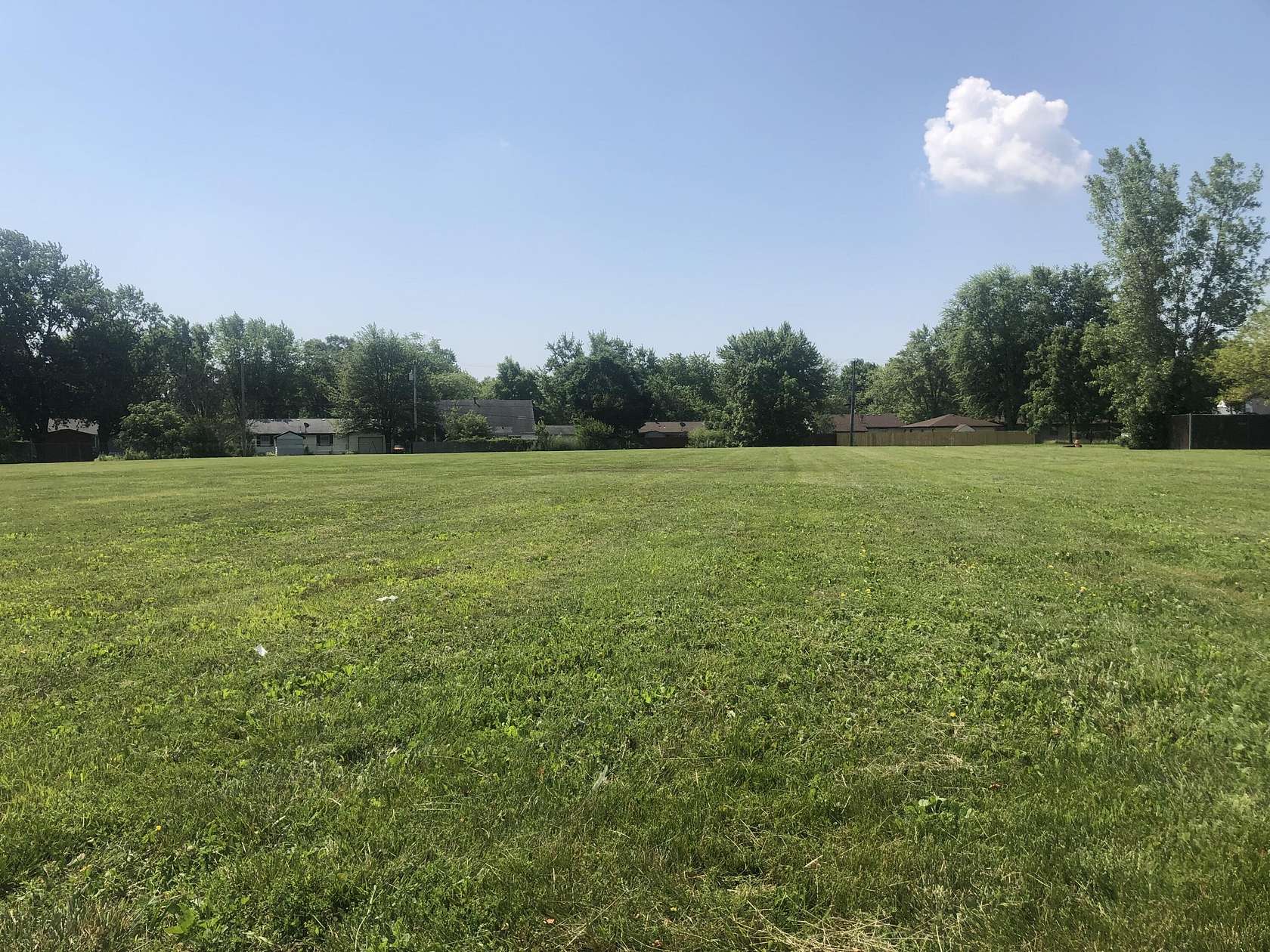 0.972 Acres of Land for Sale in Portage, Indiana