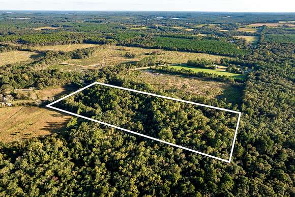 10.61 Acres of Recreational Land for Sale in DeFuniak Springs, Florida