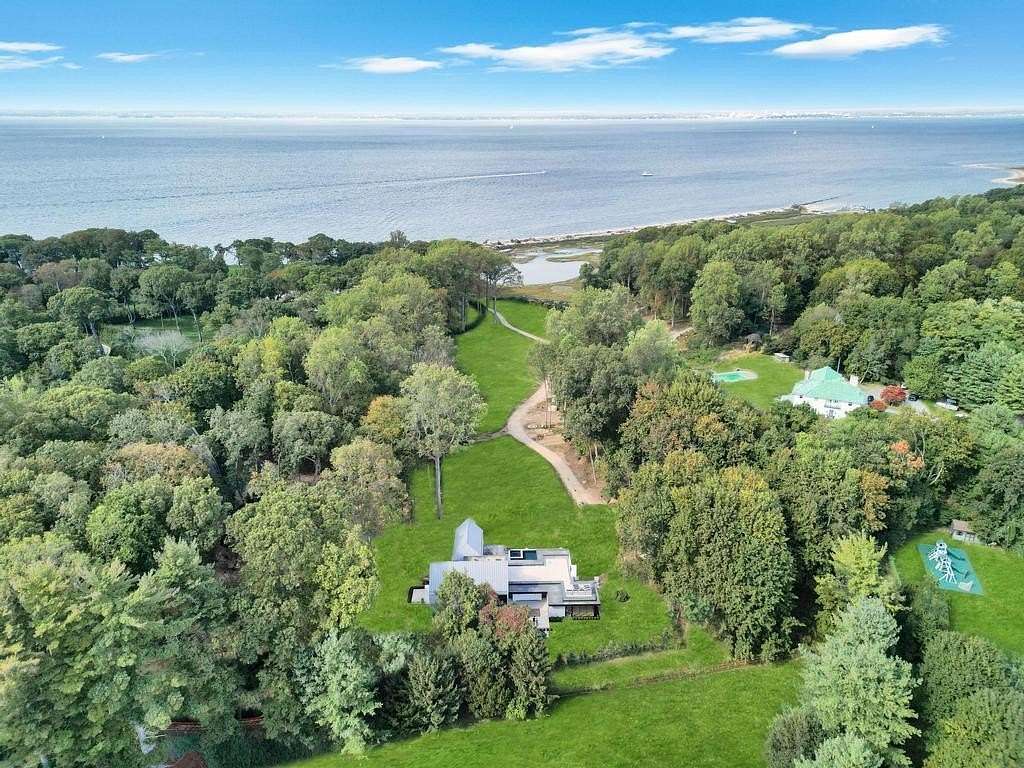 2 Acres of Residential Land with Home for Sale in Lloyd Harbor, New York