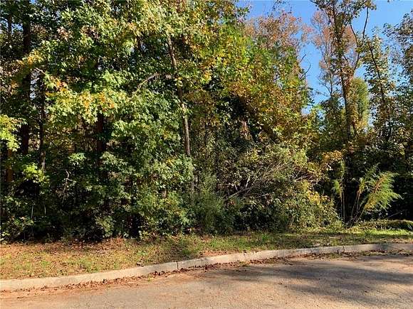 0.92 Acres of Residential Land for Sale in Griffin, Georgia