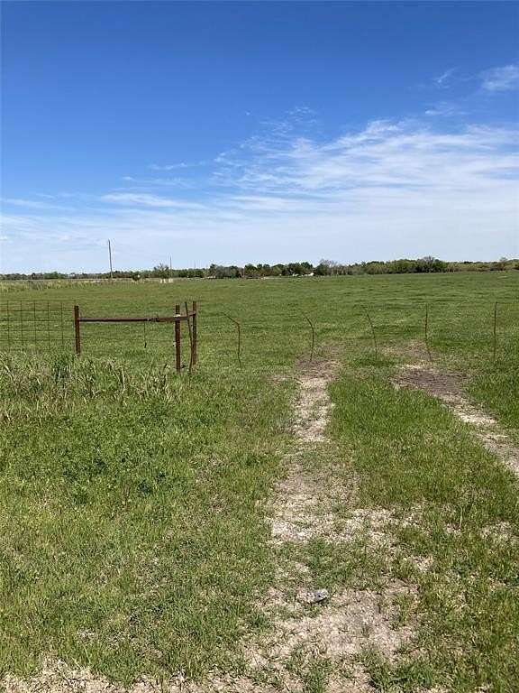 76.57 Acres of Land for Sale in Dawson, Texas