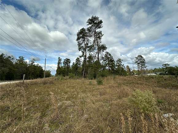 0.87 Acres of Land for Sale in Williston, Florida