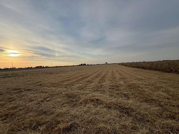 9 Acres of Residential Land for Sale in Macon, Missouri