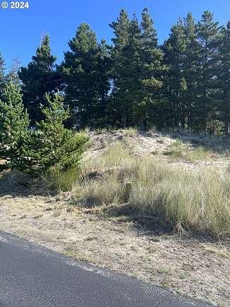 0.17 Acres of Residential Land for Sale in Manzanita, Oregon