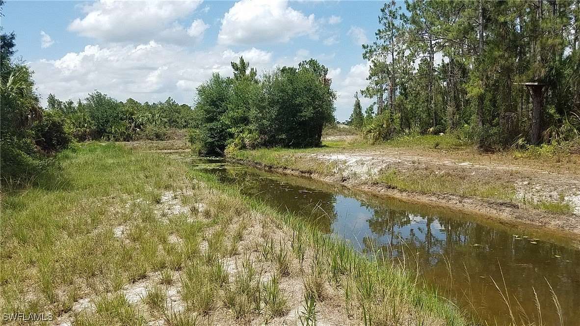 0.381 Acres of Residential Land for Sale in Lehigh Acres, Florida