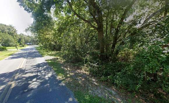 0.37 Acres of Residential Land for Sale in Trenton, Florida