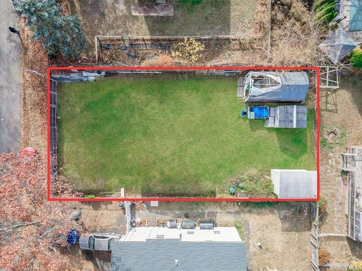 0.11 Acres of Residential Land for Sale in Shirley, New York