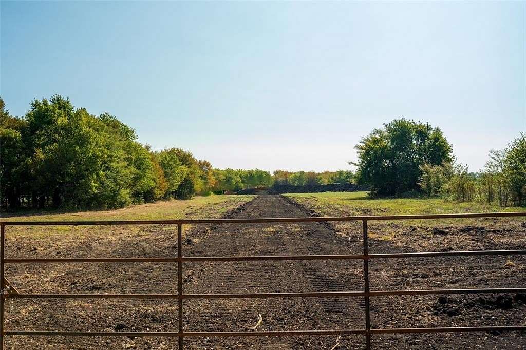 31.71 Acres of Recreational Land for Sale in Ladonia, Texas