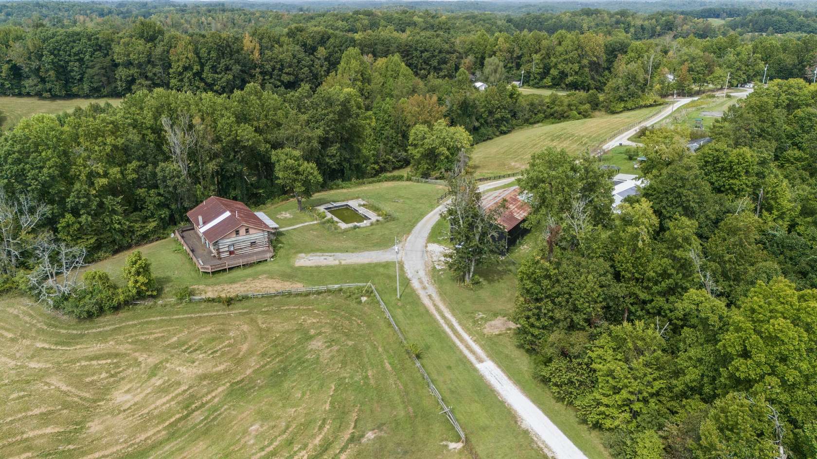 220 Acres of Land with Home for Sale in Beattyville, Kentucky