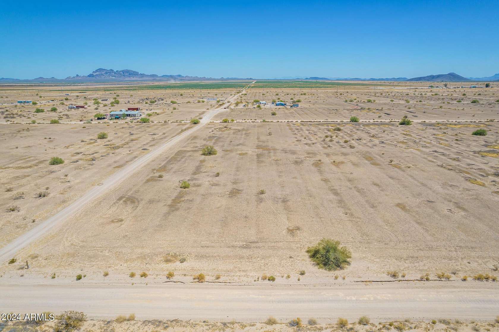 0.94 Acres of Residential Land for Sale in Tonopah, Arizona