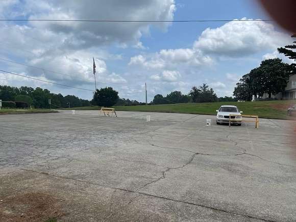 1 Acre of Residential Land for Sale in Winston, Georgia