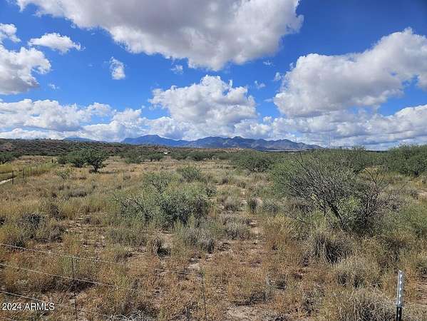 15.2 Acres of Land for Sale in Huachuca City, Arizona