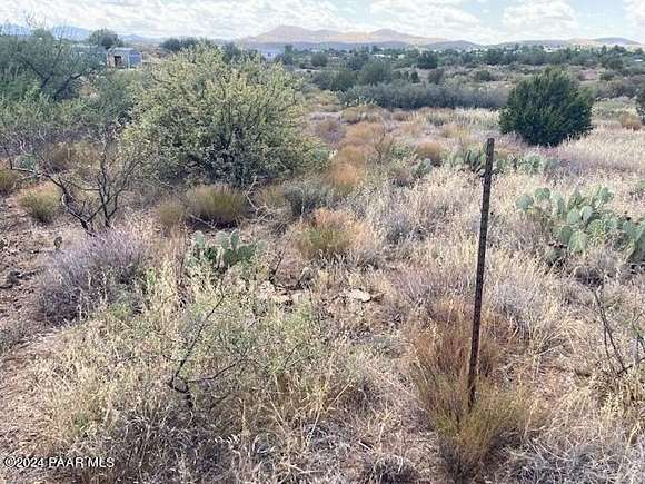 16.64 Acres of Land for Sale in Cordes Lakes, Arizona