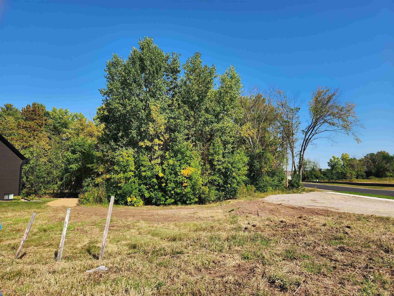 0.31 Acres of Residential Land for Sale in Menasha, Wisconsin