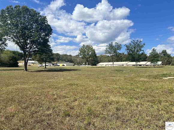 14 Acres of Land for Sale in Warsaw, Missouri