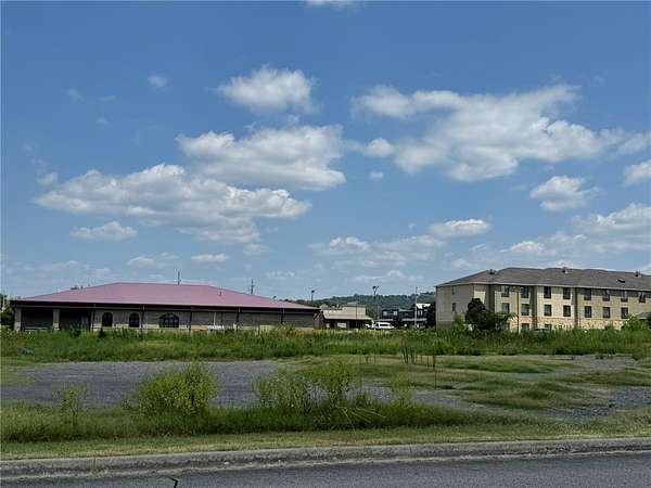 0.91 Acres of Commercial Land for Sale in Russellville, Arkansas