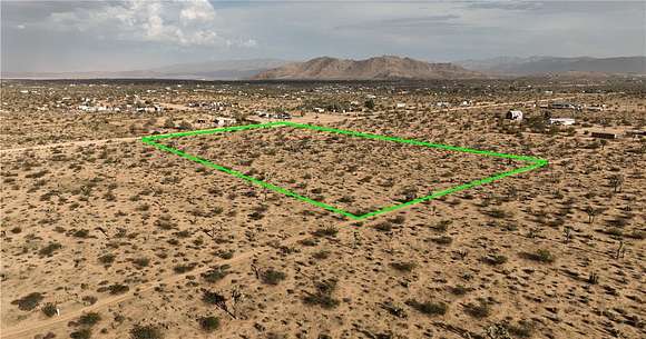 5 Acres of Residential Land for Sale in Yucca Valley, California