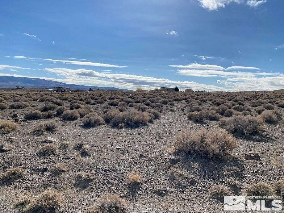 1 Acre of Land for Sale in Silver Springs, Nevada