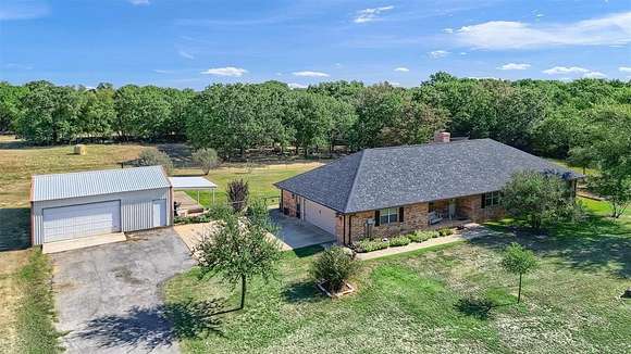 11.954 Acres of Land with Home for Sale in Sadler, Texas