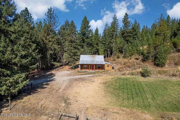 10.47 Acres of Land with Home for Sale in Blanchard, Idaho