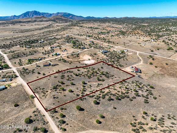 5 Acres of Residential Land for Sale in Chino Valley, Arizona