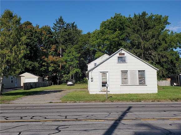 0.3 Acres of Improved Residential Land for Sale in Webster, New York