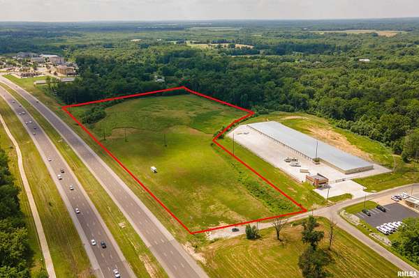 15.6 Acres of Commercial Land for Sale in Carbondale, Illinois