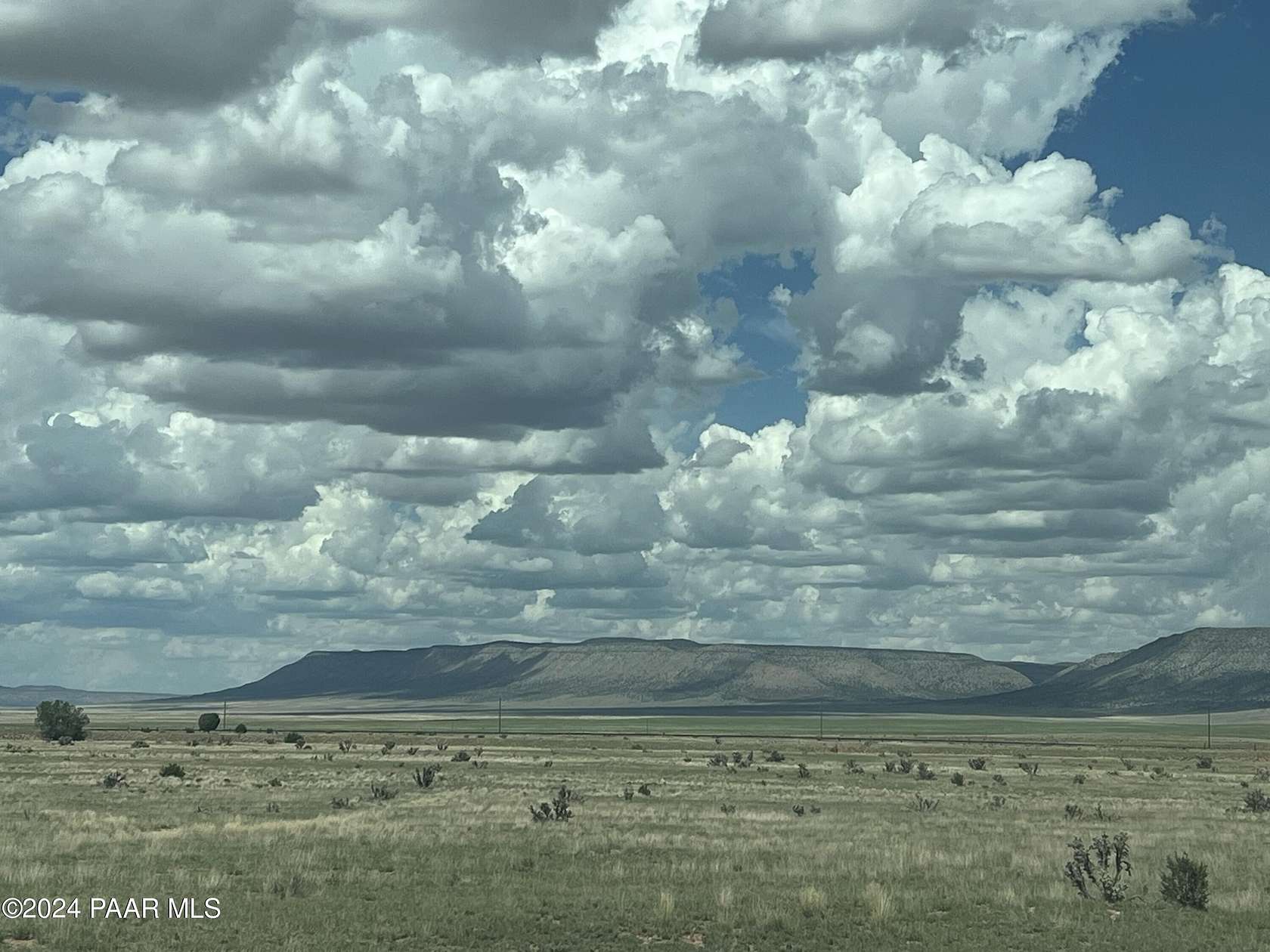 113 Acres of Land for Sale in Seligman, Arizona