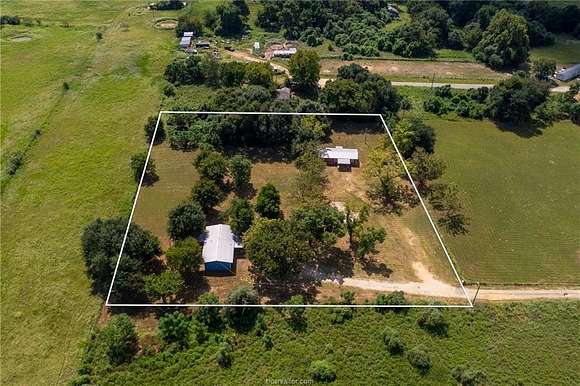 2 Acres of Residential Land with Home for Sale in Hearne, Texas