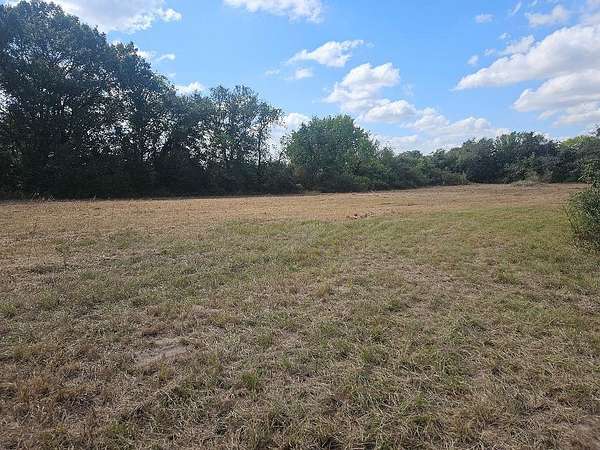 10.7 Acres of Land for Sale in Chappell Hill, Texas