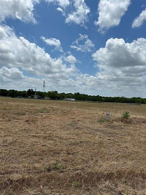 1.39 Acres of Residential Land for Sale in Greenville, Texas