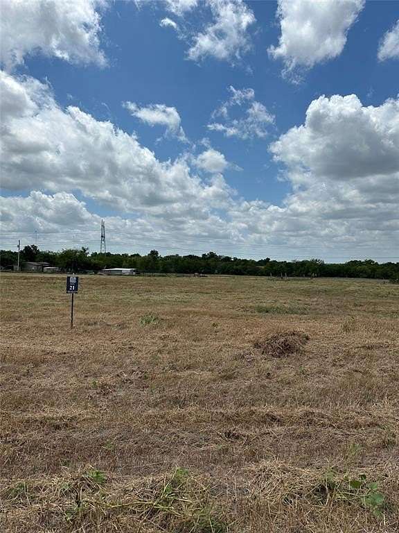 1.15 Acres of Residential Land for Sale in Greenville, Texas