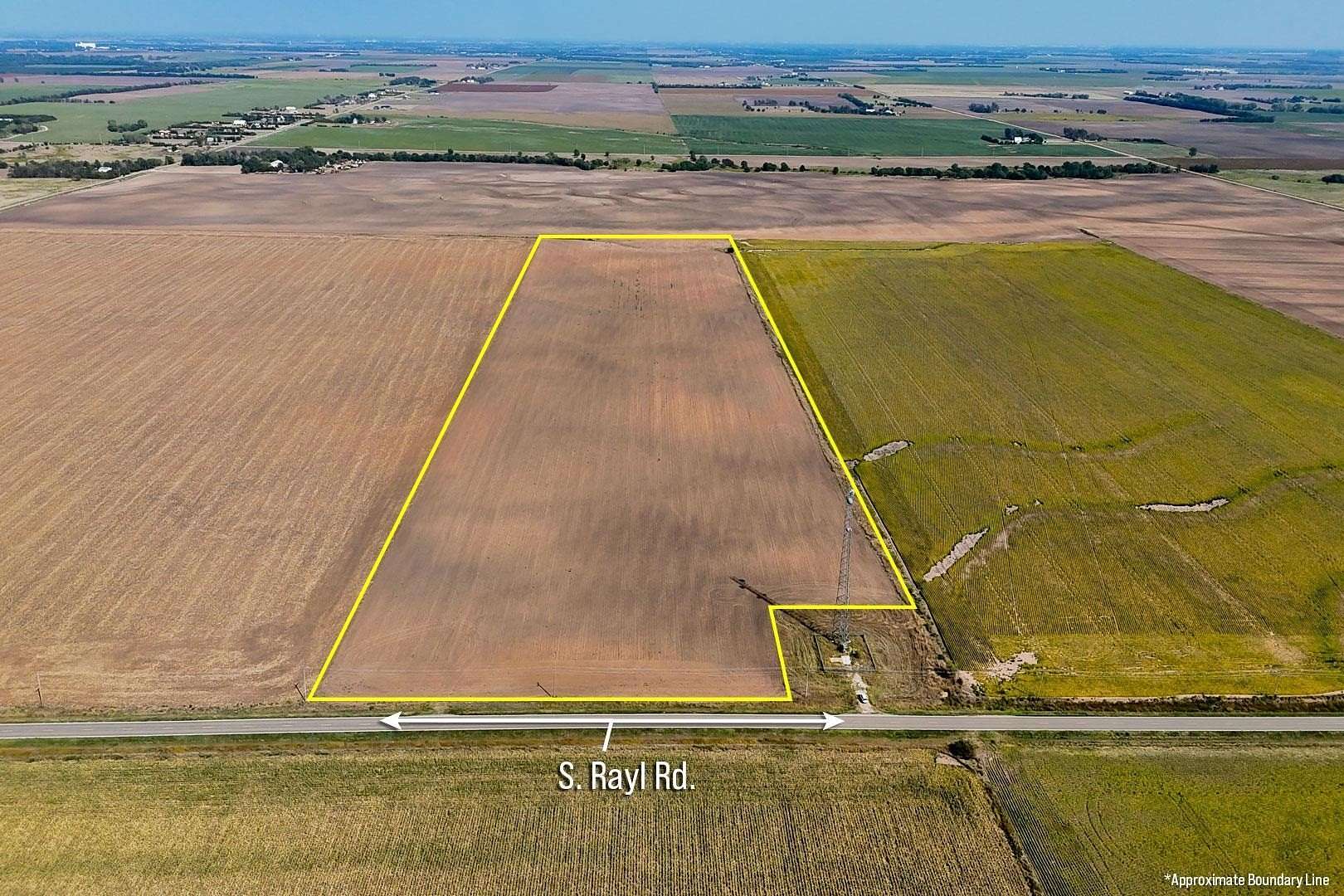 38.29 Acres of Agricultural Land for Auction in Mount Hope, Kansas