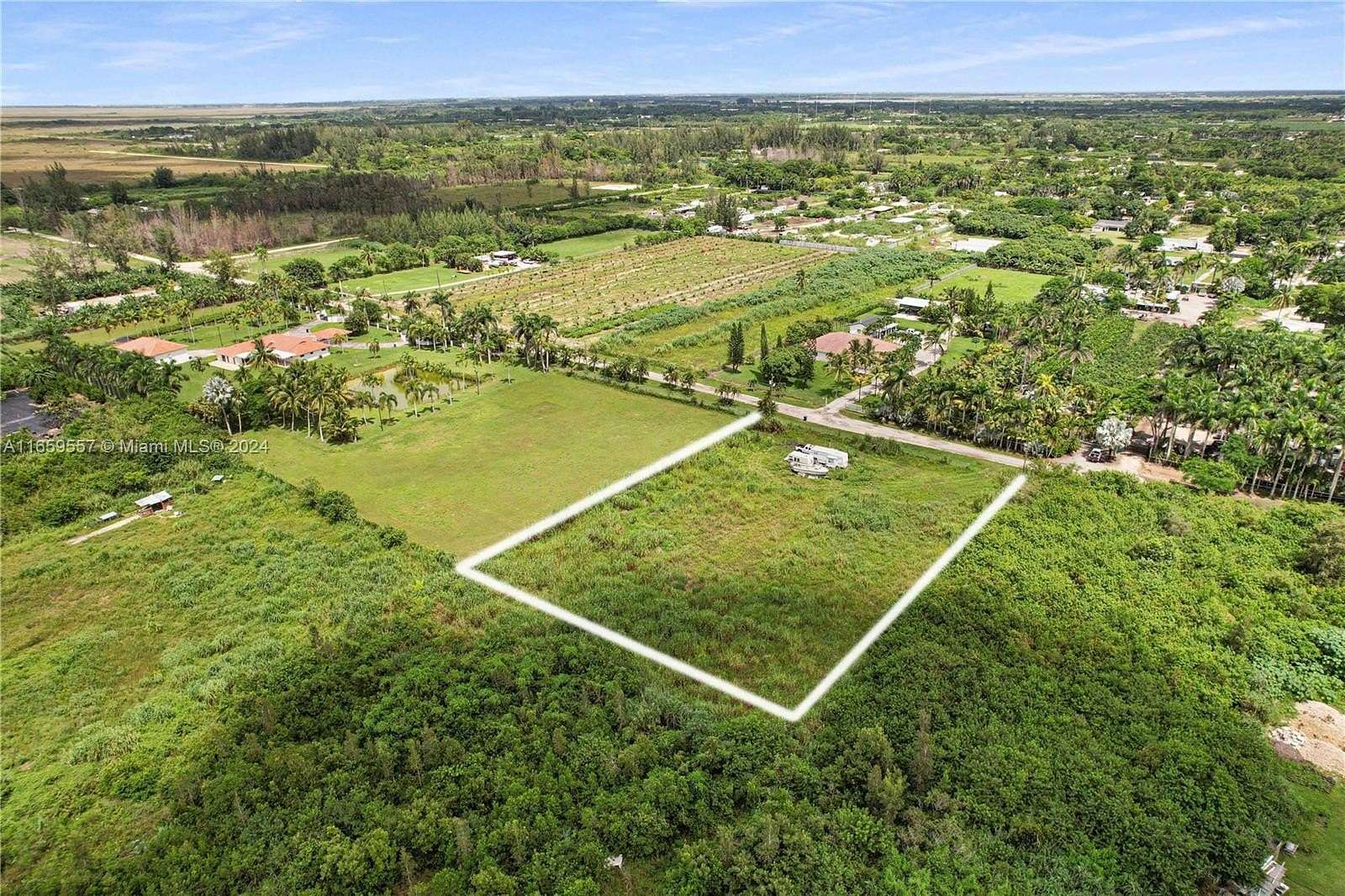 1.5 Acres of Residential Land for Sale in Miami, Florida