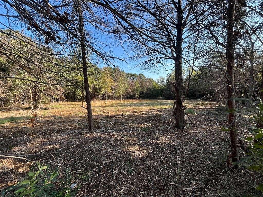 1.122 Acres of Residential Land for Sale in Cleburne, Texas