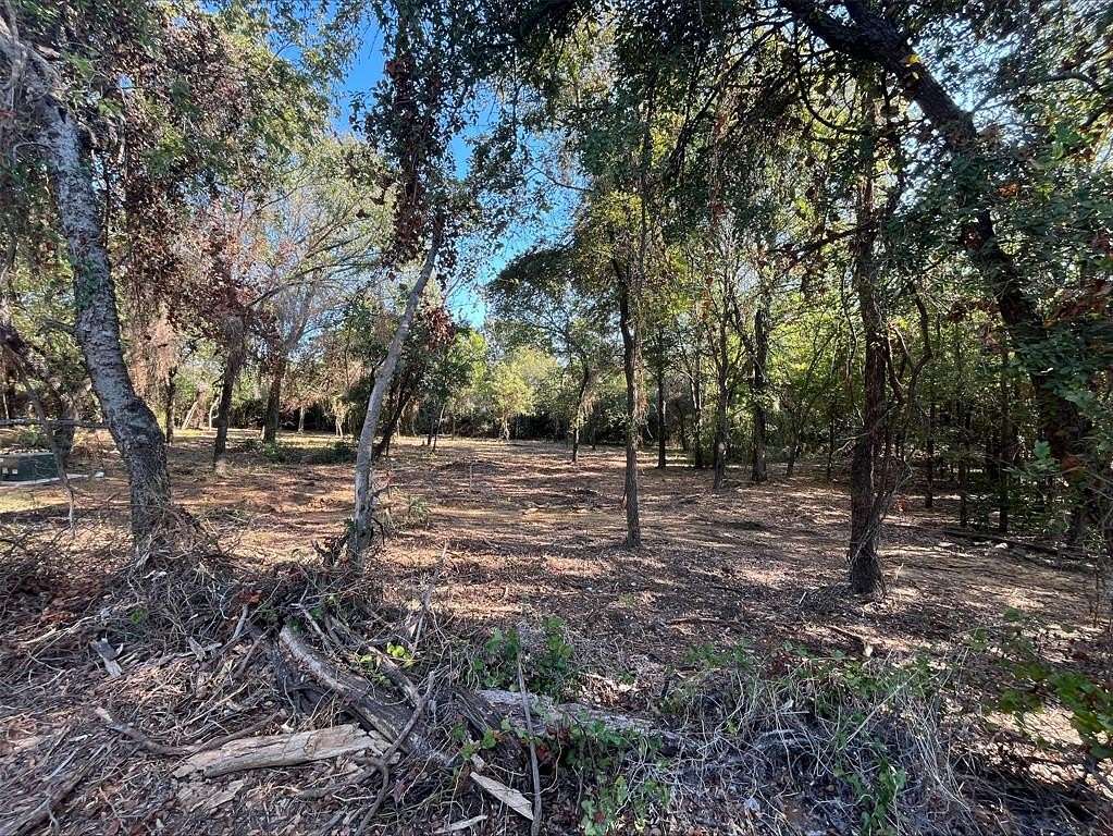 1 Acre of Residential Land for Sale in Cleburne, Texas