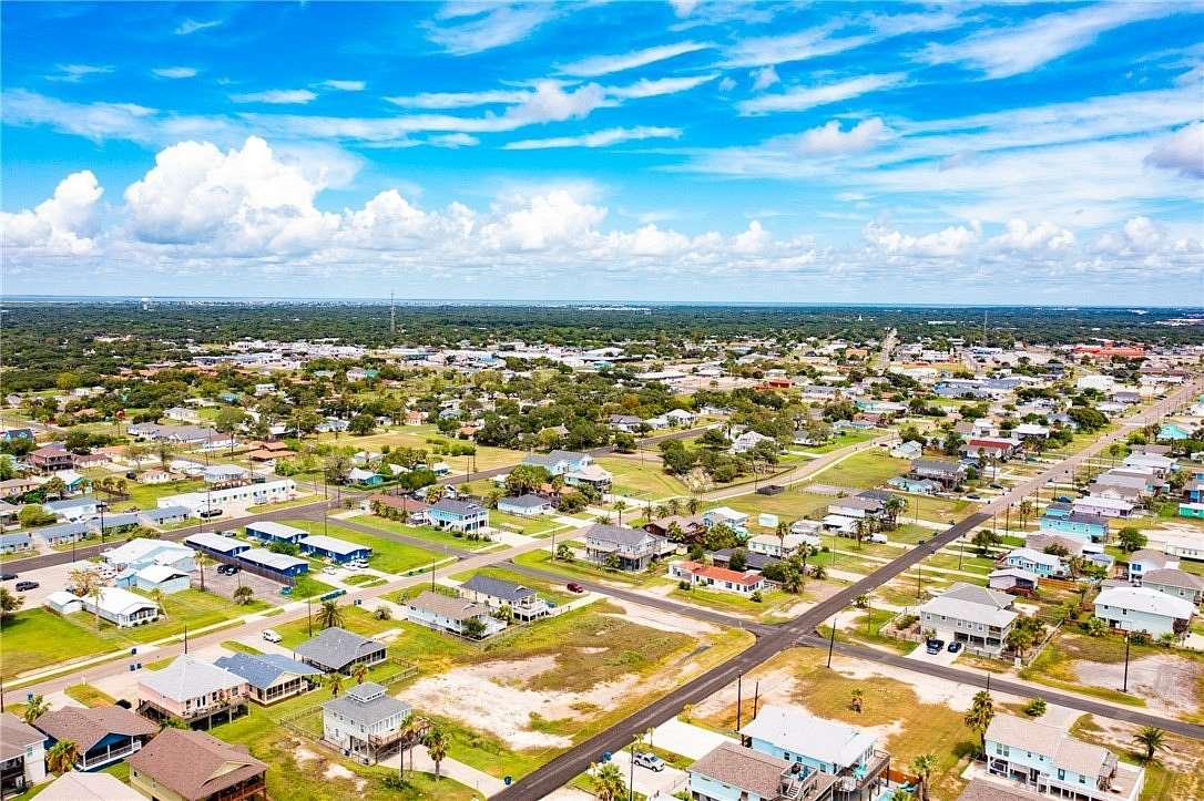 0.11 Acres of Residential Land for Sale in Rockport, Texas