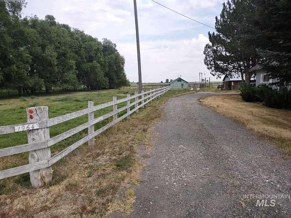 5 Acres of Land with Home for Sale in Gooding, Idaho