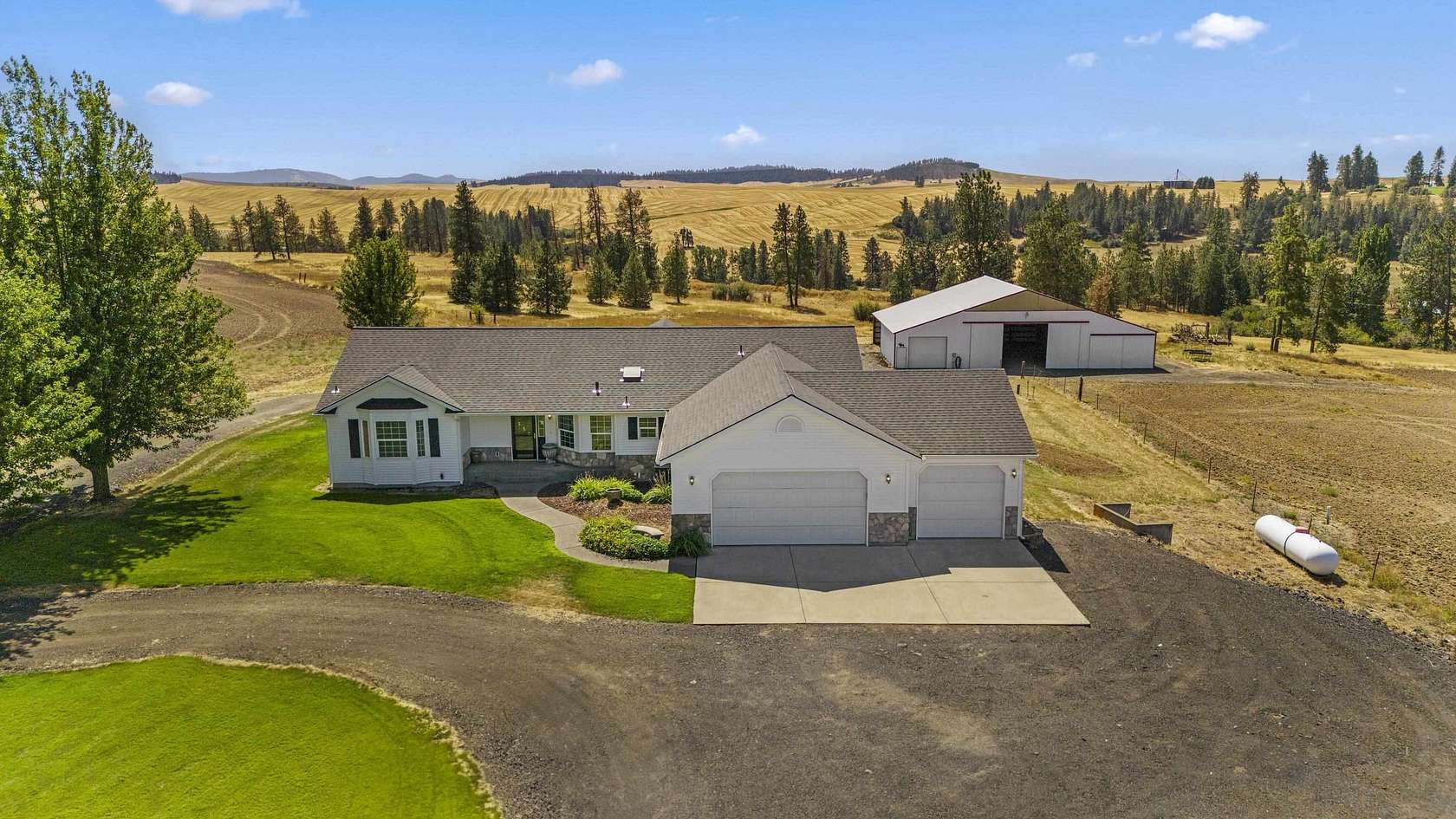 7.77 Acres of Land with Home for Sale in Rockford, Washington