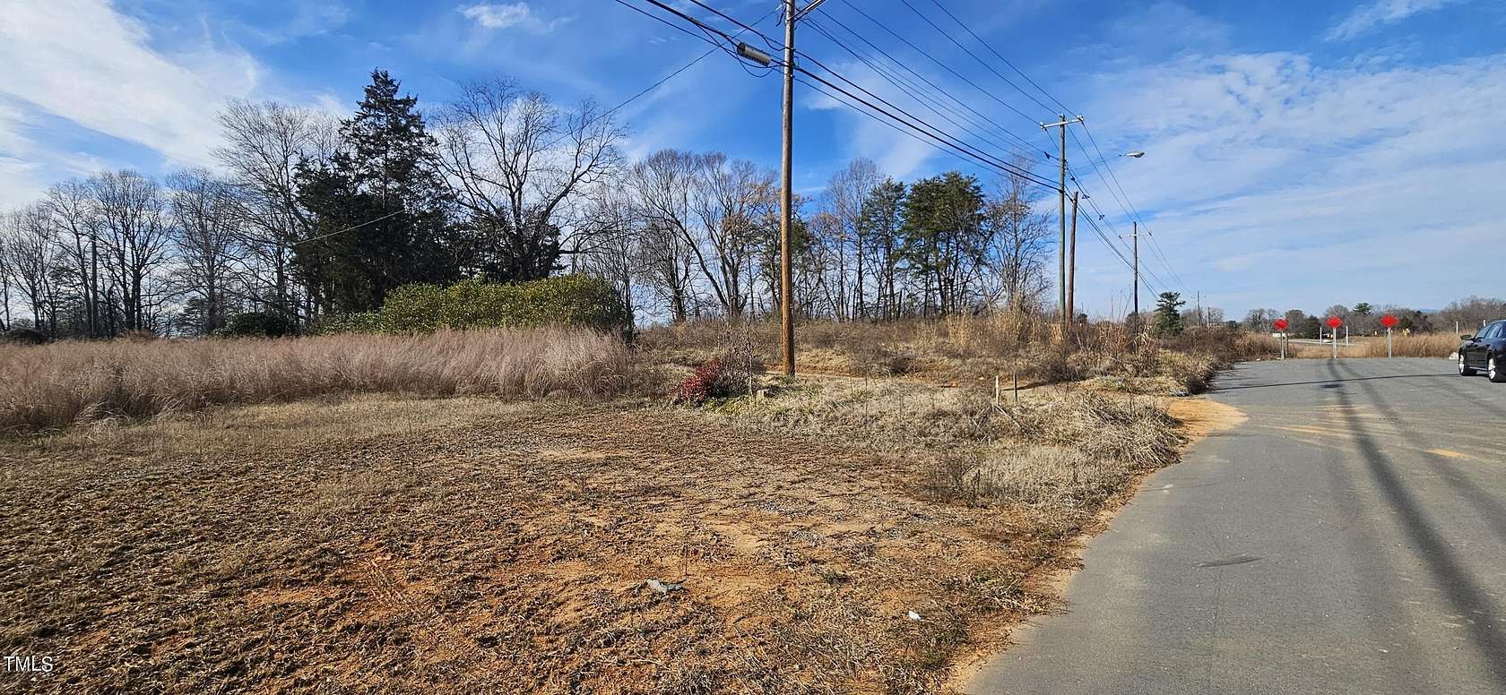 3.14 Acres of Mixed-Use Land for Auction in Rural Hall, North Carolina