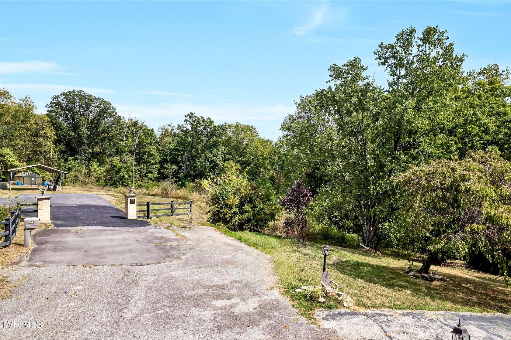 0.83 Acres of Residential Land for Sale in Morristown, Tennessee