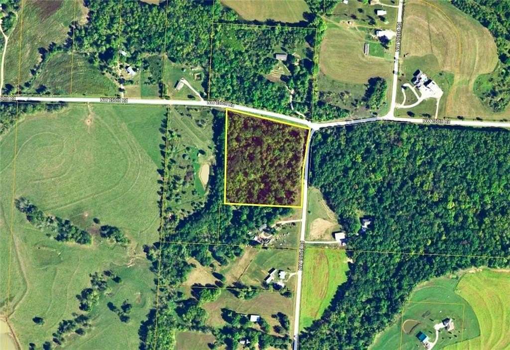 8 Acres of Residential Land for Sale in Holden, Missouri