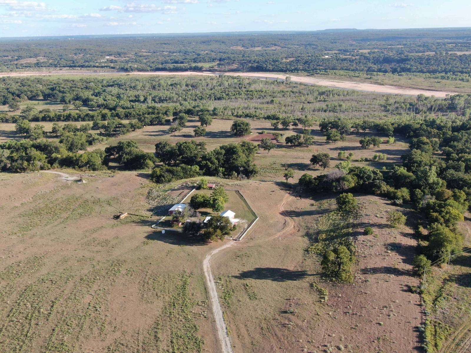 102.7 Acres of Land with Home for Sale in Ringling, Oklahoma