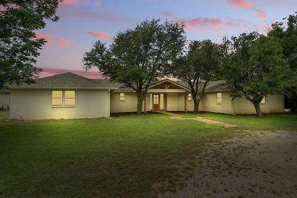 3.55 Acres of Residential Land with Home for Sale in Abilene, Texas