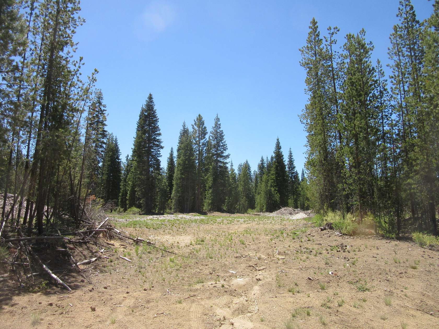 5 Acres of Agricultural Land for Sale in Chiloquin, Oregon