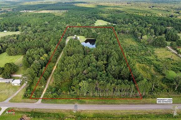 15.5 Acres of Land with Home for Sale in Mansfield, Louisiana