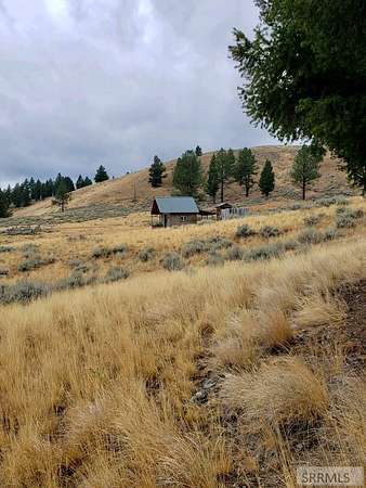5 Acres of Residential Land with Home for Sale in Shoup, Idaho