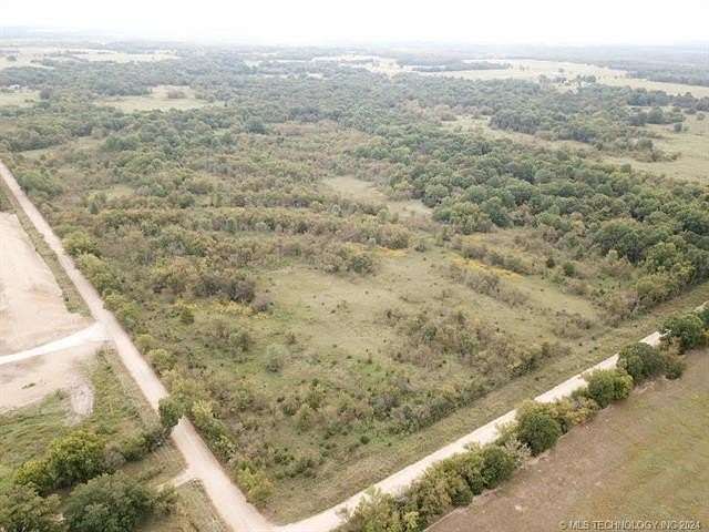 5 Acres of Residential Land for Sale in Checotah, Oklahoma