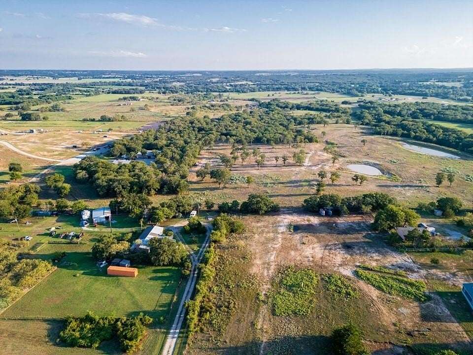 2 Acres of Residential Land for Sale in Paradise, Texas