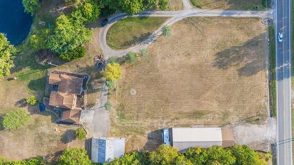 4.02 Acres of Residential Land with Home for Sale in Pataskala, Ohio